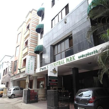 Hotel SRM Central Park Chennai Exterior foto