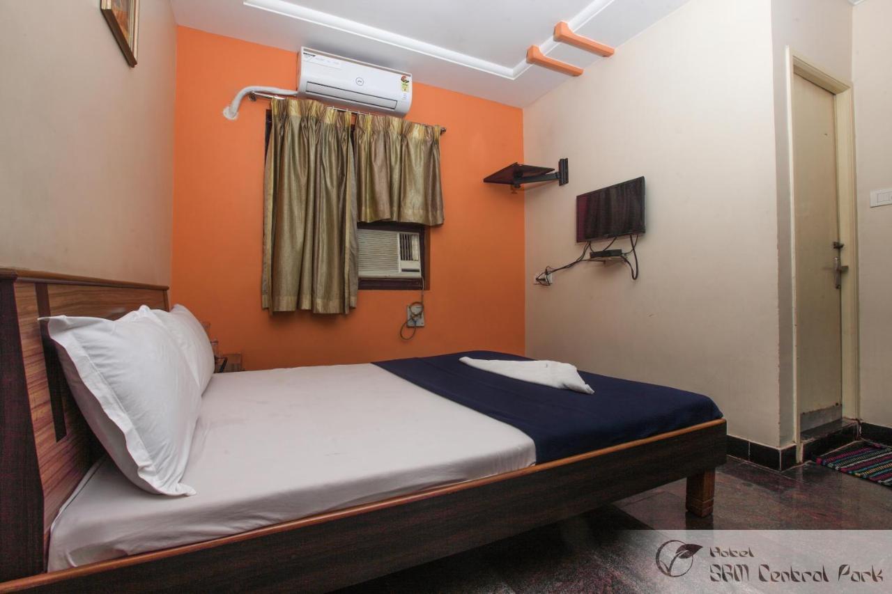 Hotel SRM Central Park Chennai Exterior foto